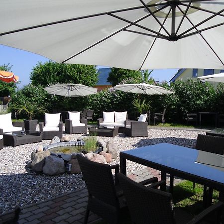 Strand-Hotel Лобе Екстериор снимка